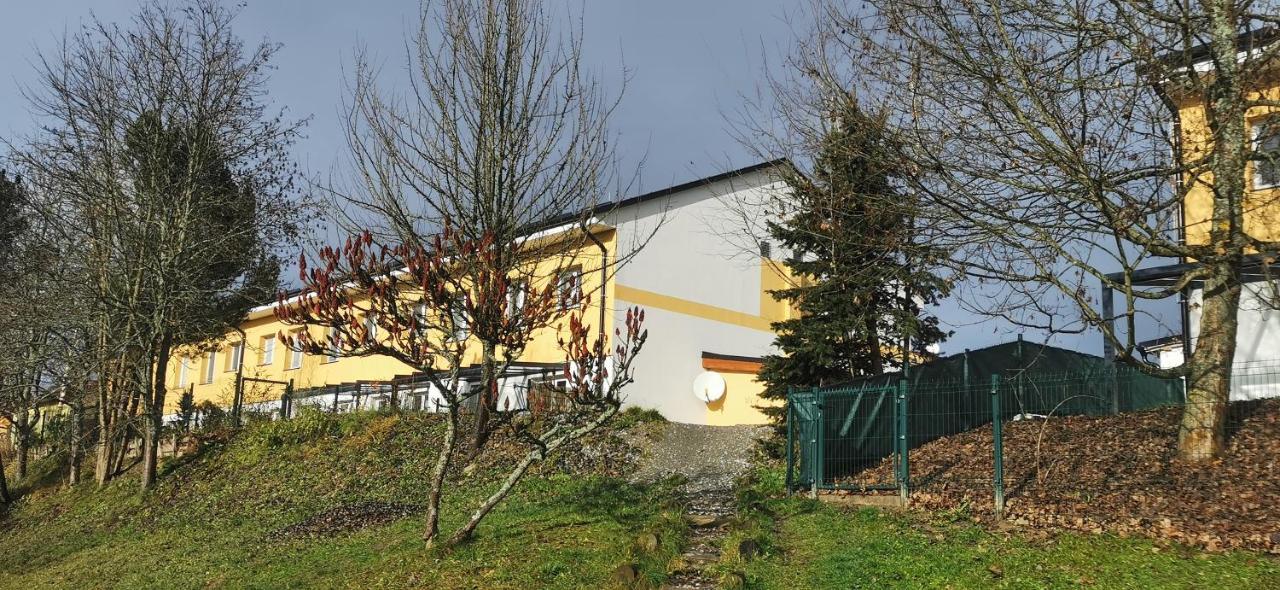 Apartman G4 Maty Frymburk Exterior foto