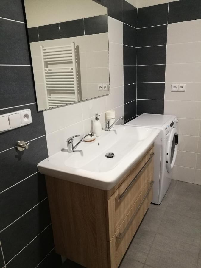 Apartman G4 Maty Frymburk Exterior foto
